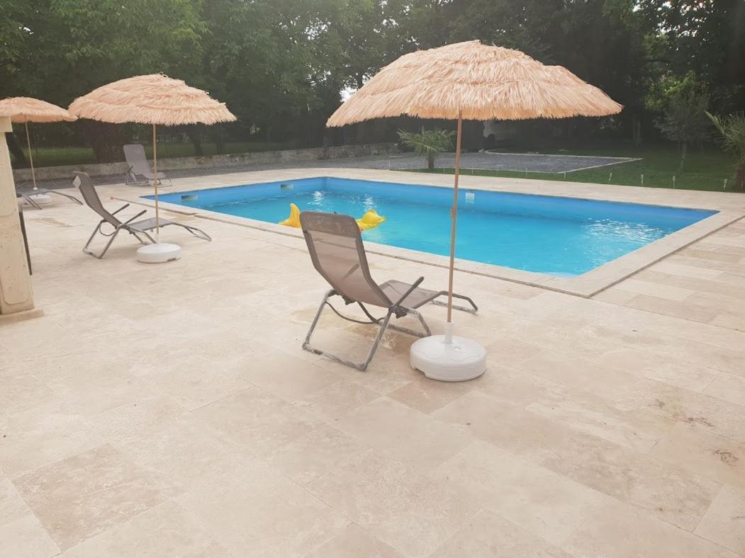 Maison Calme Et Spacieuse Bassens  Exteriör bild